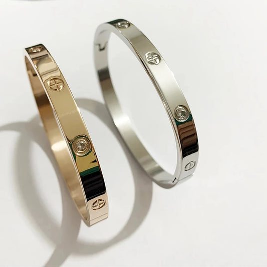 Jey's Stainless Steel Bangle